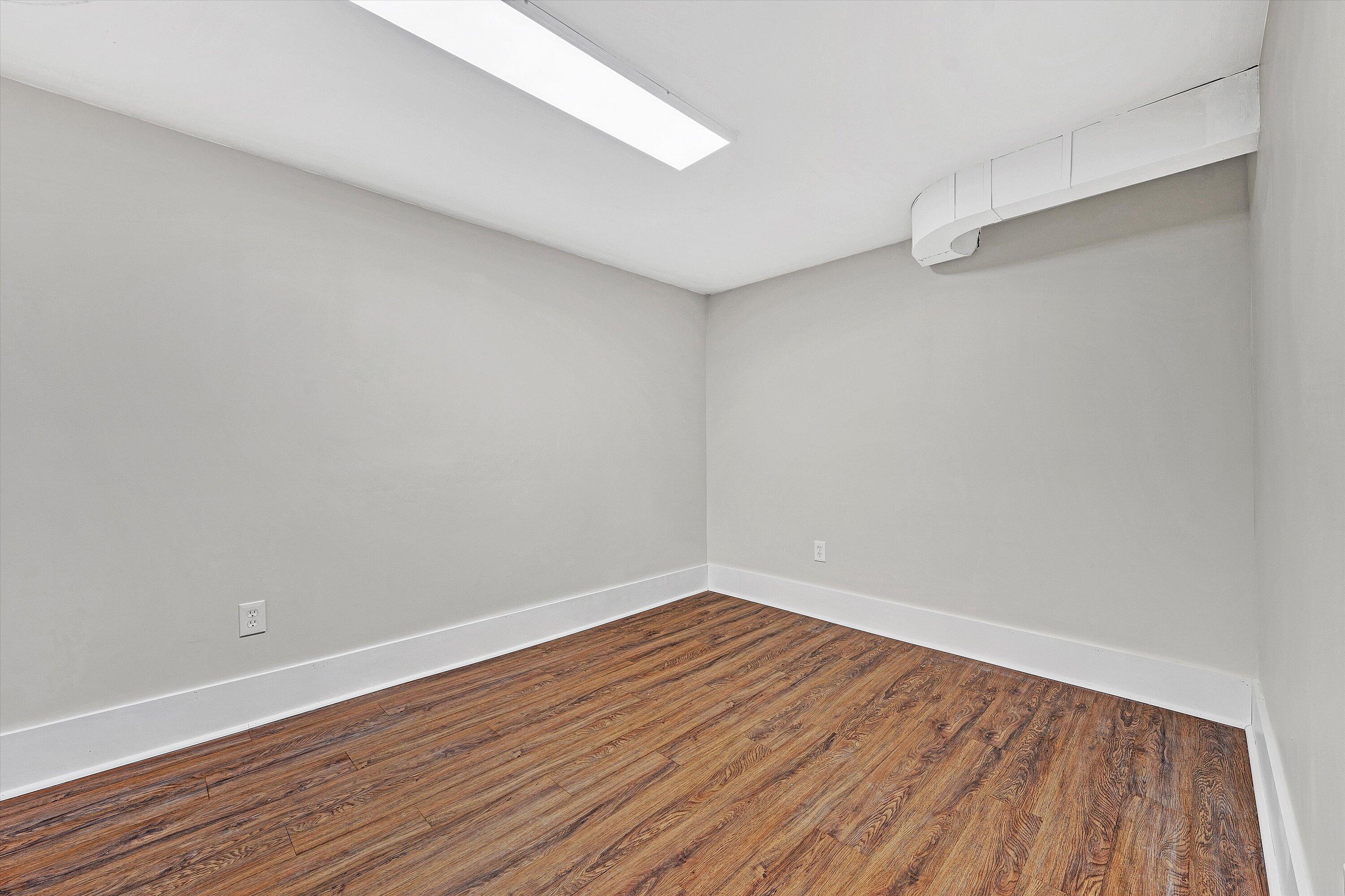 3573 Windsor Road Roanoke, VA 24018 - Photo 30 of 51 31-SGP-06315
