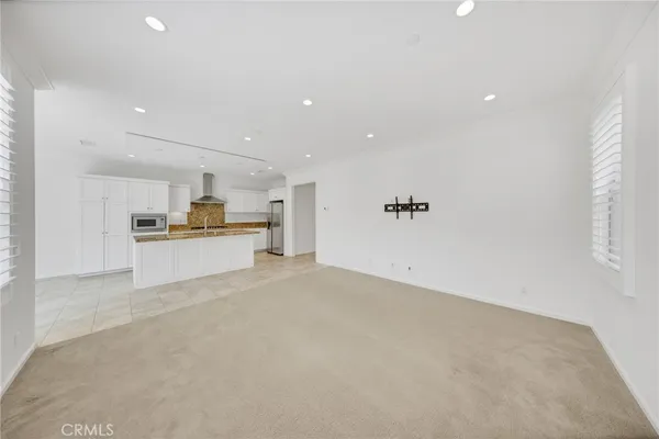 $1,688,000 | 126 Gulfstream, Irvine, CA 92620