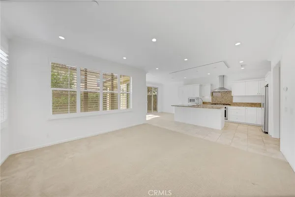 $1,688,000 | 126 Gulfstream, Irvine, CA 92620