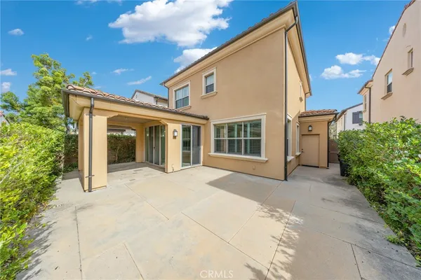 $1,688,000 | 126 Gulfstream, Irvine, CA 92620