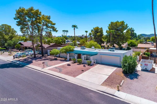 $875,000 | 341 East Deepdale Road, Phoenix, AZ 85022