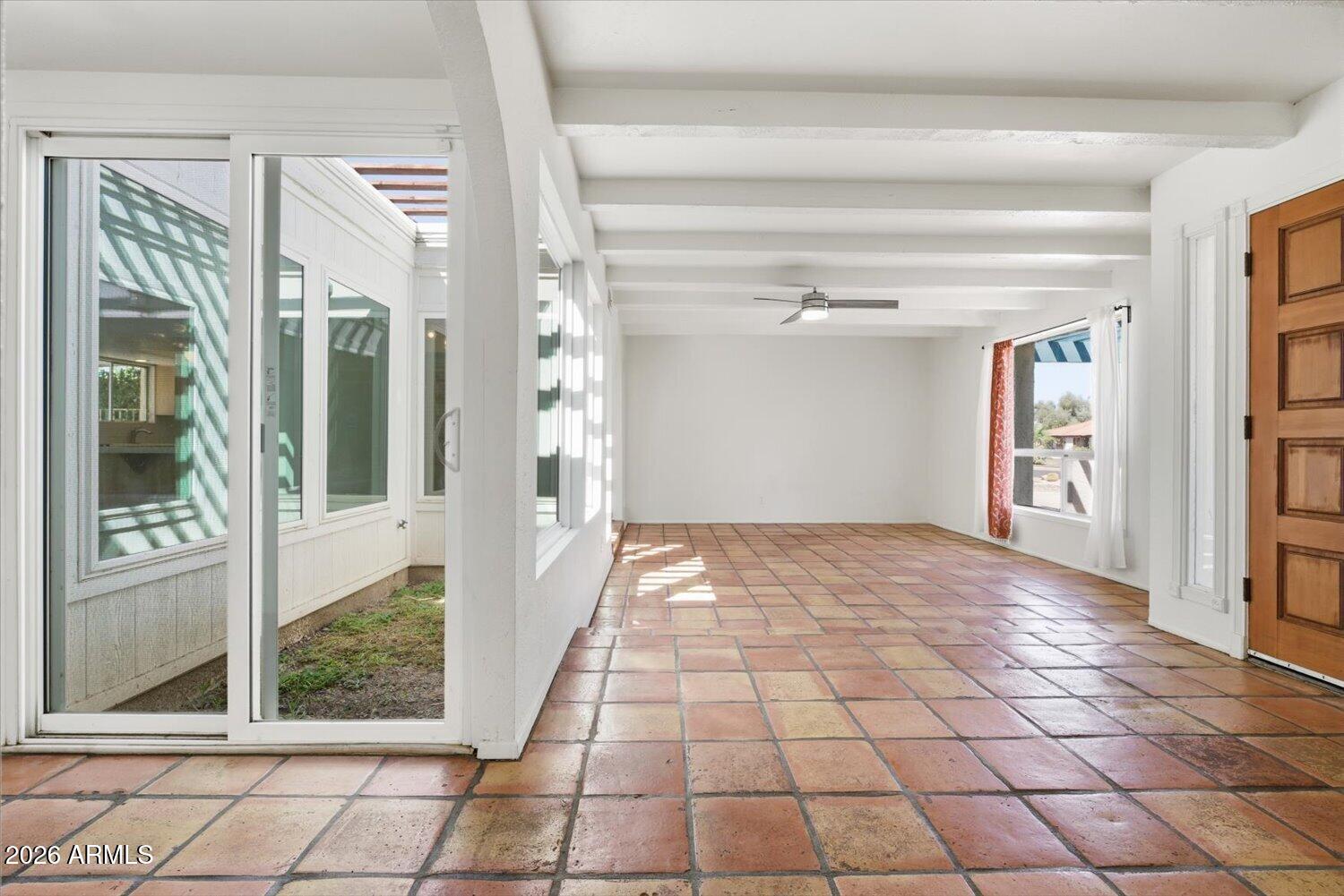 341 East Deepdale Road Phoenix, AZ 85022 - Photo 11 of 46 09-A7408482