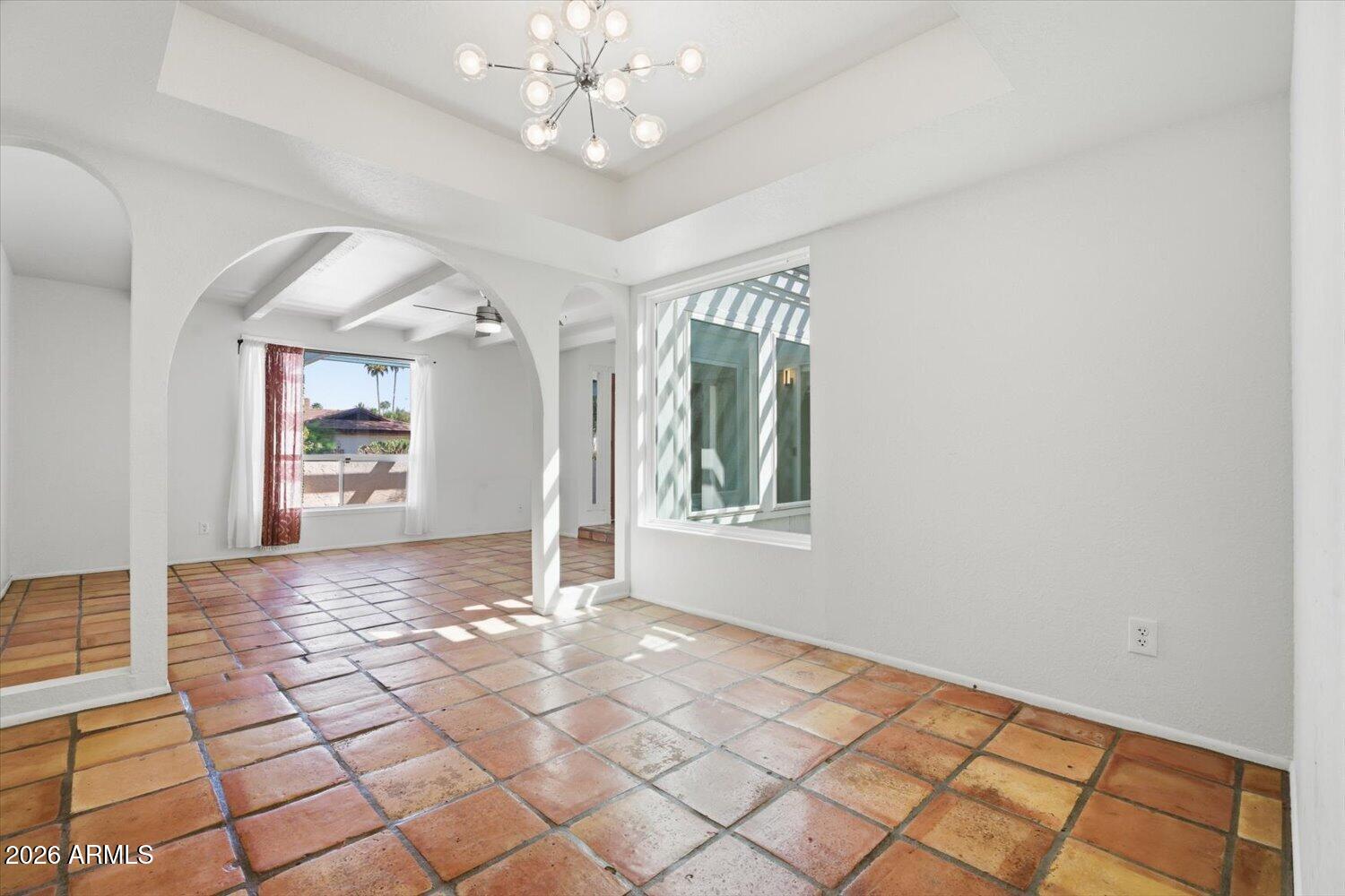 341 East Deepdale Road Phoenix, AZ 85022 - Photo 14 of 46 14-A7408515