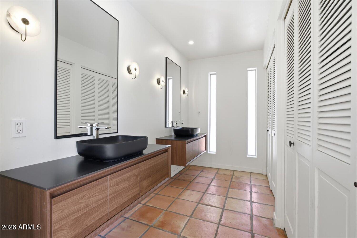 341 East Deepdale Road Phoenix, AZ 85022 - Photo 24 of 46 22-A7408618