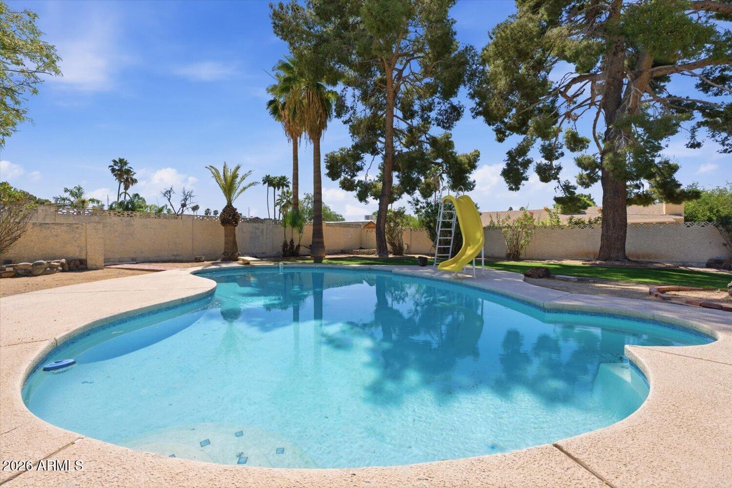 341 East Deepdale Road Phoenix, AZ 85022 - Photo 33 of 46 33-A7408657