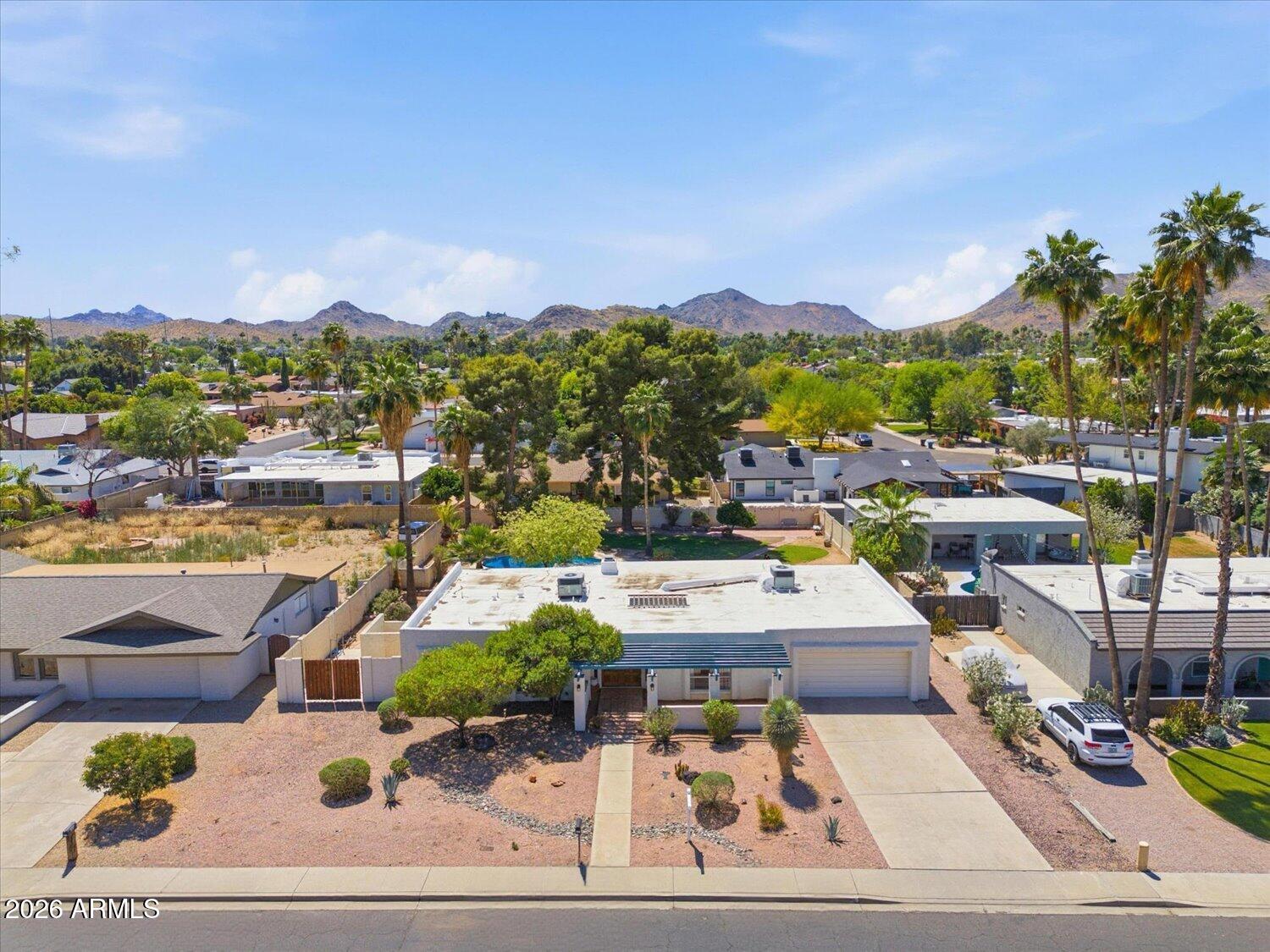 341 East Deepdale Road Phoenix, AZ 85022 - Photo 43 of 46 40-Drone_4