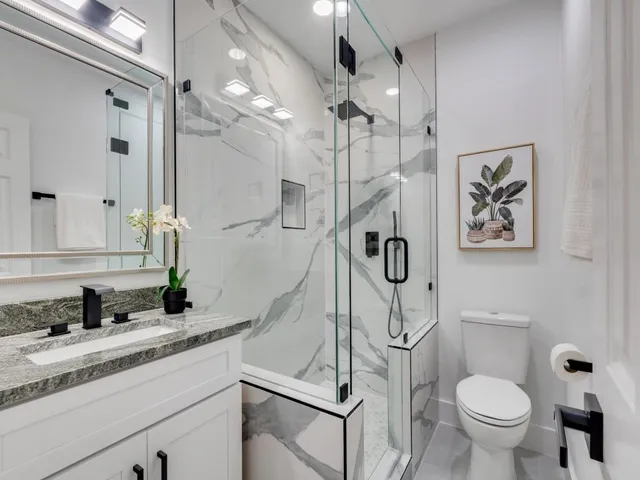 $949,900 | 4336 Hollow Oak Drive, Dallas, TX 75287