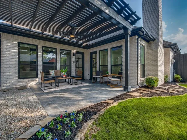 $949,900 | 4336 Hollow Oak Drive, Dallas, TX 75287