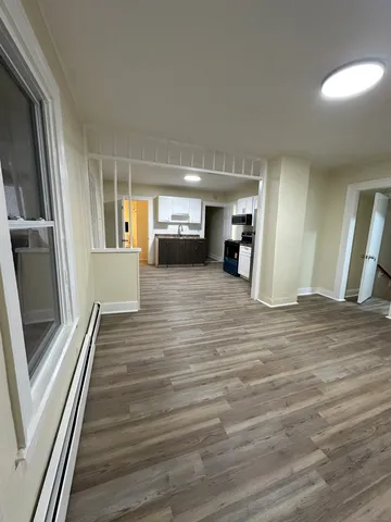 $1,850 | 42 Spring Street, New London, CT 06320