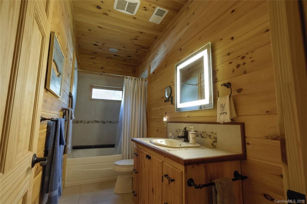 1076 Jackson Road Fort Lawn, SC 29714 - Photo 17 of 29 Gallery Image 17