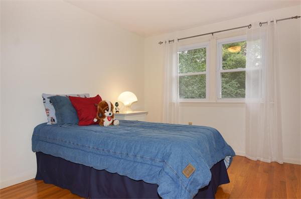 31 Woodmere Road Framingham, MA 01701 - Photo 6 of 12 Gallery Image 6