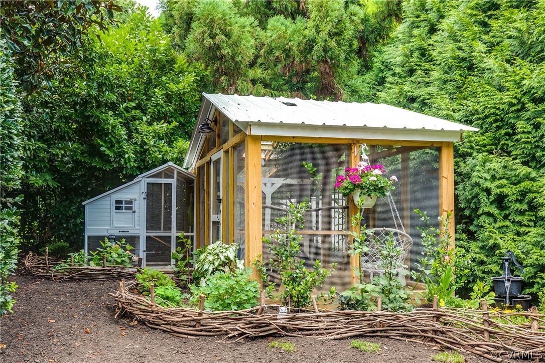 4702 Rolfe Road Richmond, VA 23226 - Photo 45 of 48 The Secret Garden has a Chicken Coop/Playhouse/Gre