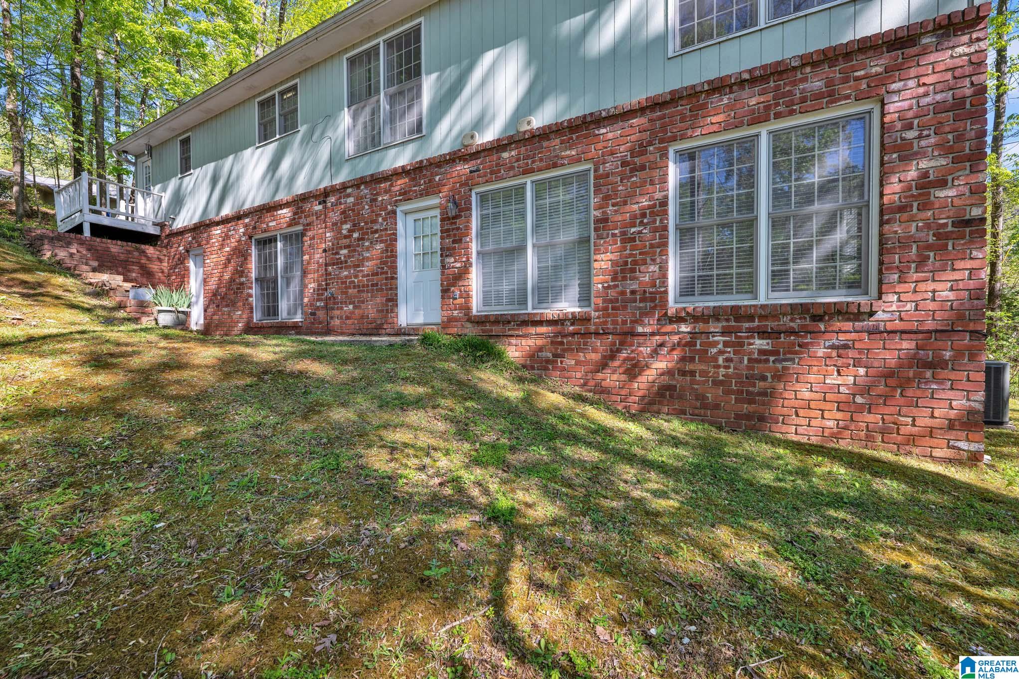 1502 Beth Street Northwest Cullman, AL 35055 - Photo 5 of 38