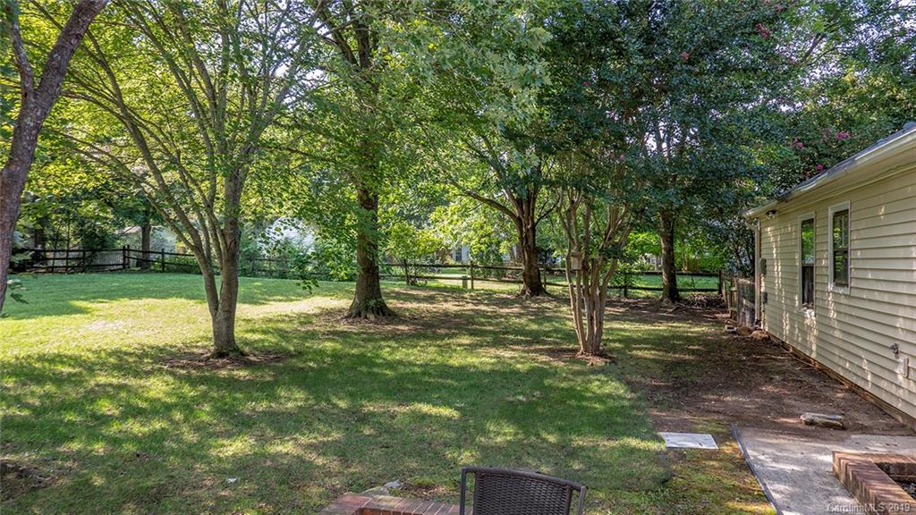1708 Lawton Bluff Road Charlotte, NC 28226 - Photo 6 of 25 a view of a trees with yard