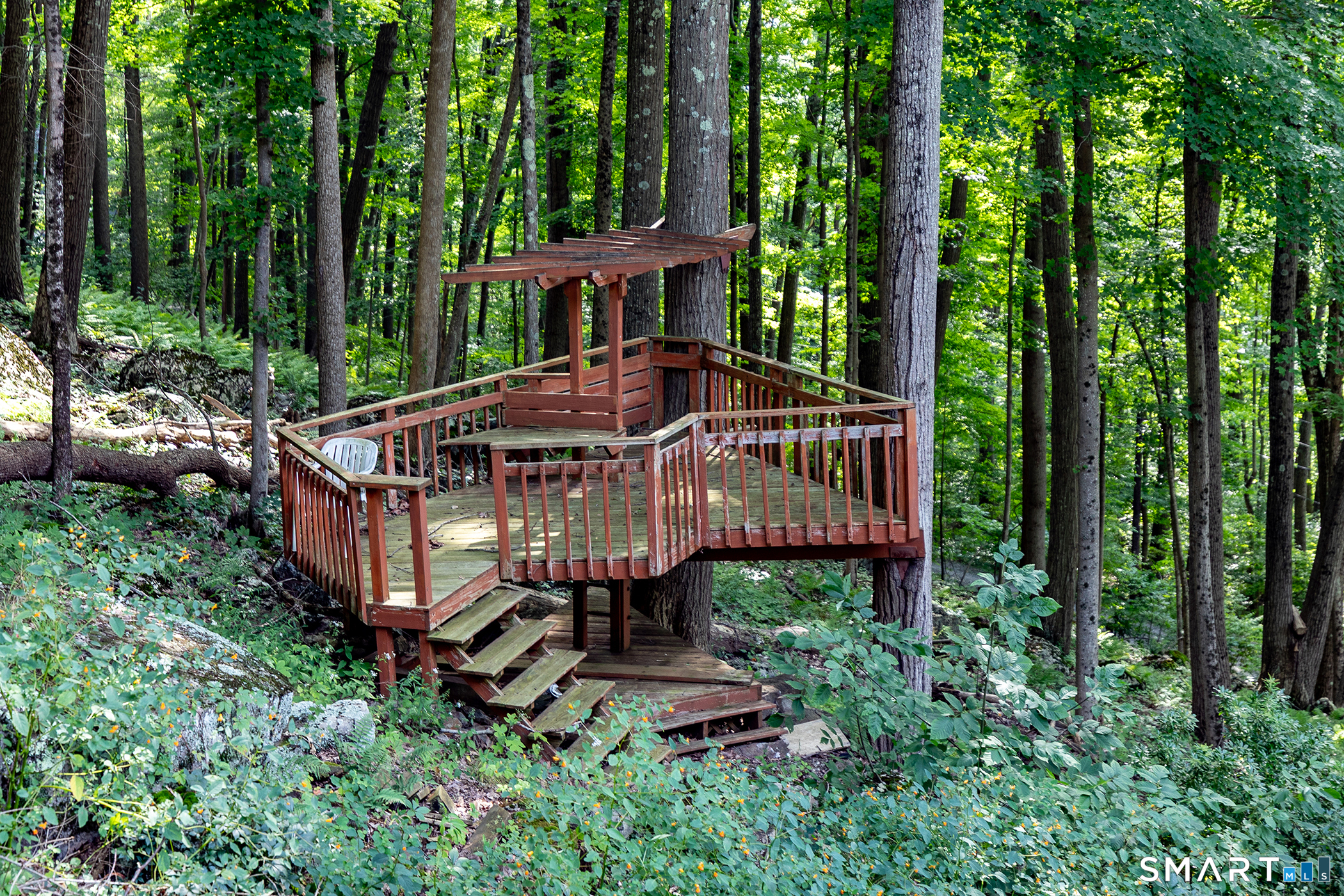 91 Muller Road Kent, CT 06757 - Photo 26 of 40 Plenty of outdoor fun in treehouse on your own property