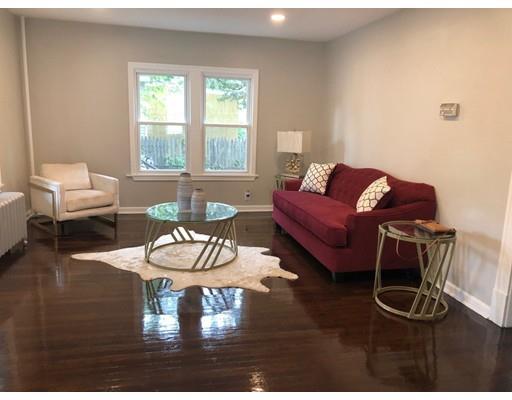 88 Phoenix Terrace Springfield, MA 01104 - Photo 2 of 19