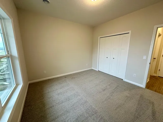 $575,000 | 20050 Glarus Lane, Lakeville, MN 55044