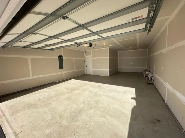 $575,000 | 20050 Glarus Lane, Lakeville, MN 55044