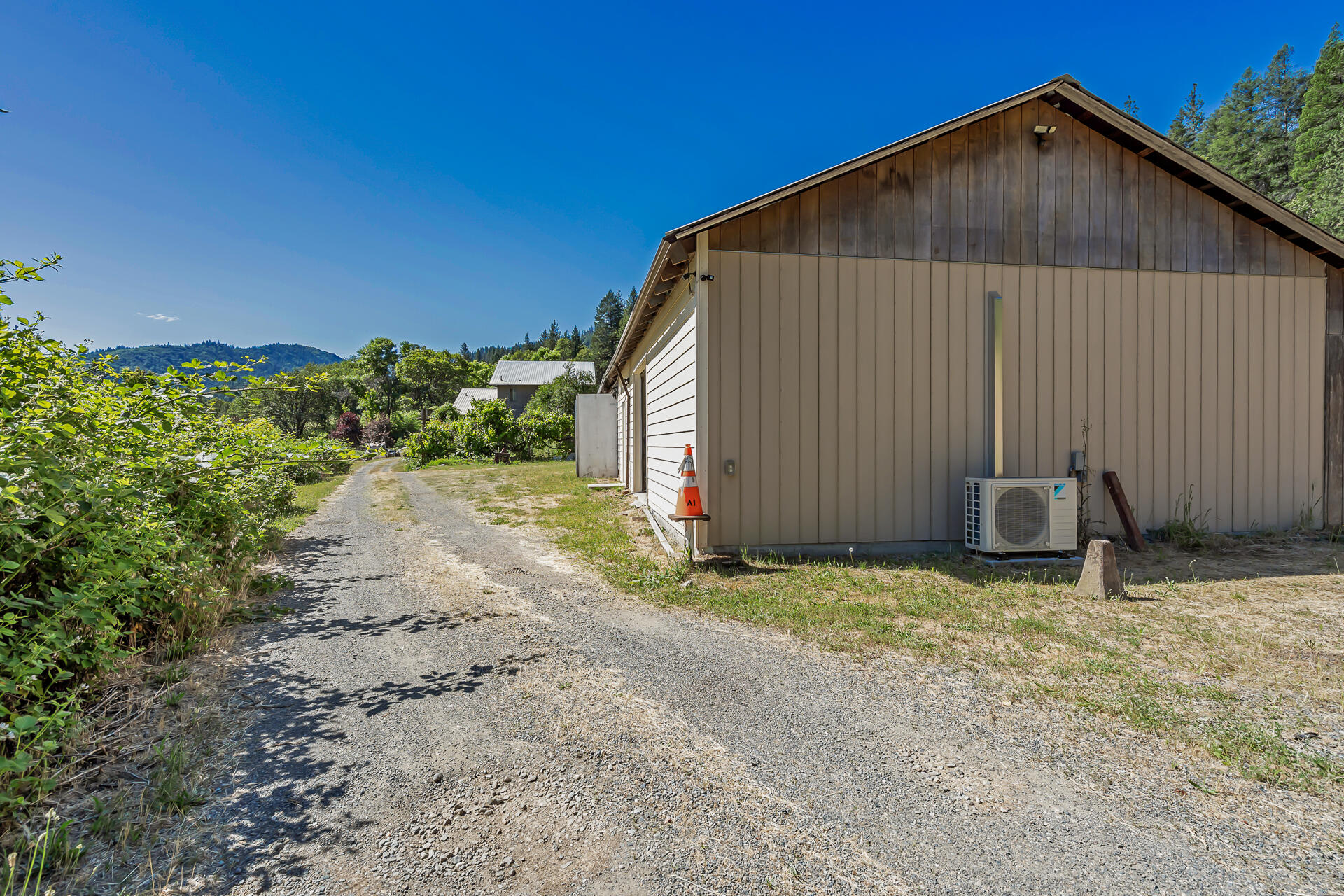 351 B-Bar-K Road Douglas City, CA 96024 - Photo 24 of 77 351BBarKRanchRoad-23
