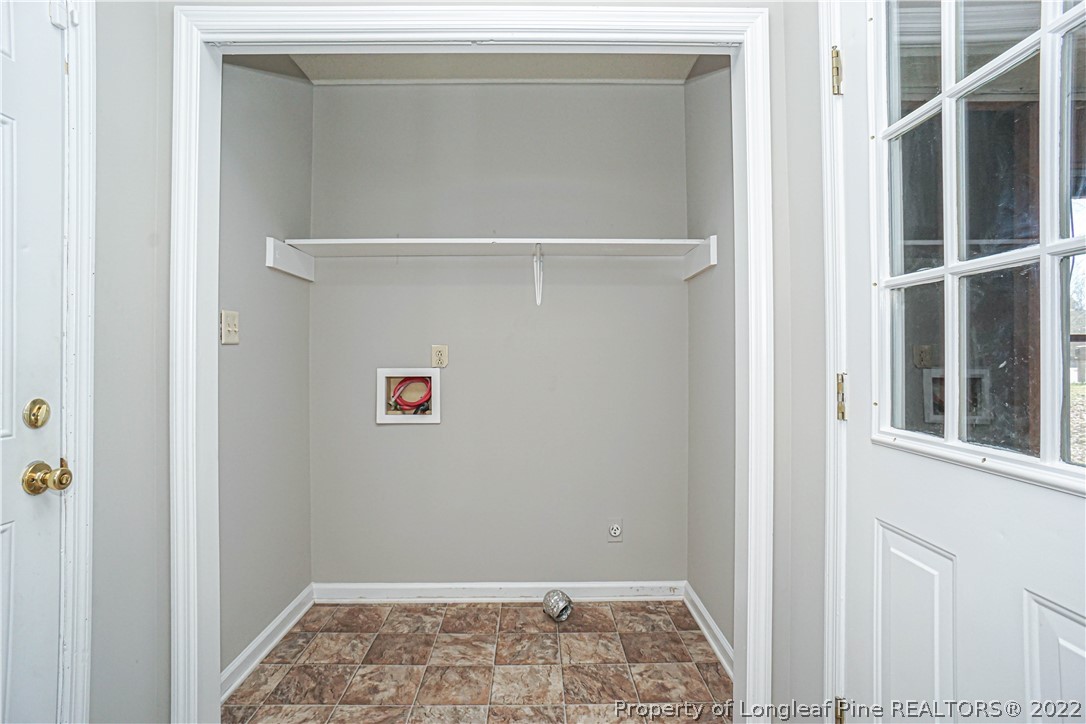 5094 Summer Ridge Road Fayetteville, NC 28303 - Photo 13 of 30 a view of an empty room