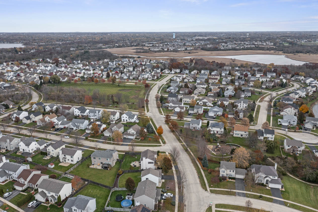 25782 West Prairieview Road Round Lake, IL 60073 - Photo 33 of 34 an aerial view of a city