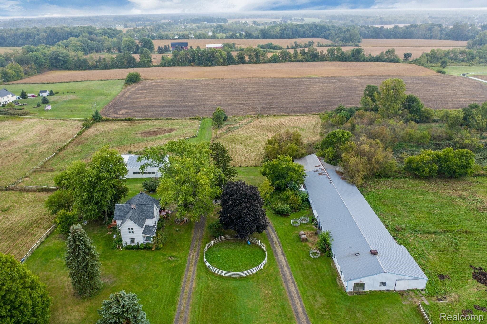 4875 Pennington Road Tecumseh, MI 49286 - Photo 1 of 52 41-web-or-mls-4875 Pennington Road Clinton036.jpg