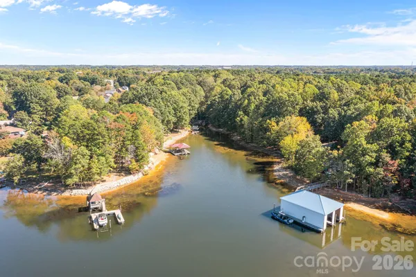 $1,895,000 | 19322 Yachtman Drive, Cornelius, NC 28031