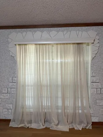 $2,600 | 2309 Richwood Drive, Garland, TX 75044