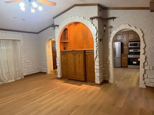 $2,600 | 2309 Richwood Drive, Garland, TX 75044