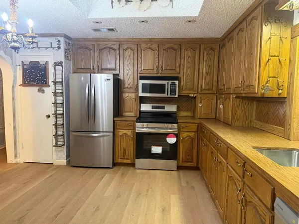 $2,600 | 2309 Richwood Drive, Garland, TX 75044