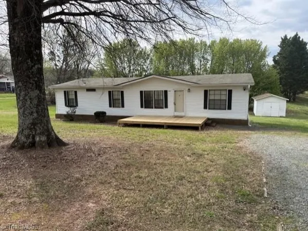$180,000 | 4614 Seward Road, Pfafftown, NC 27040