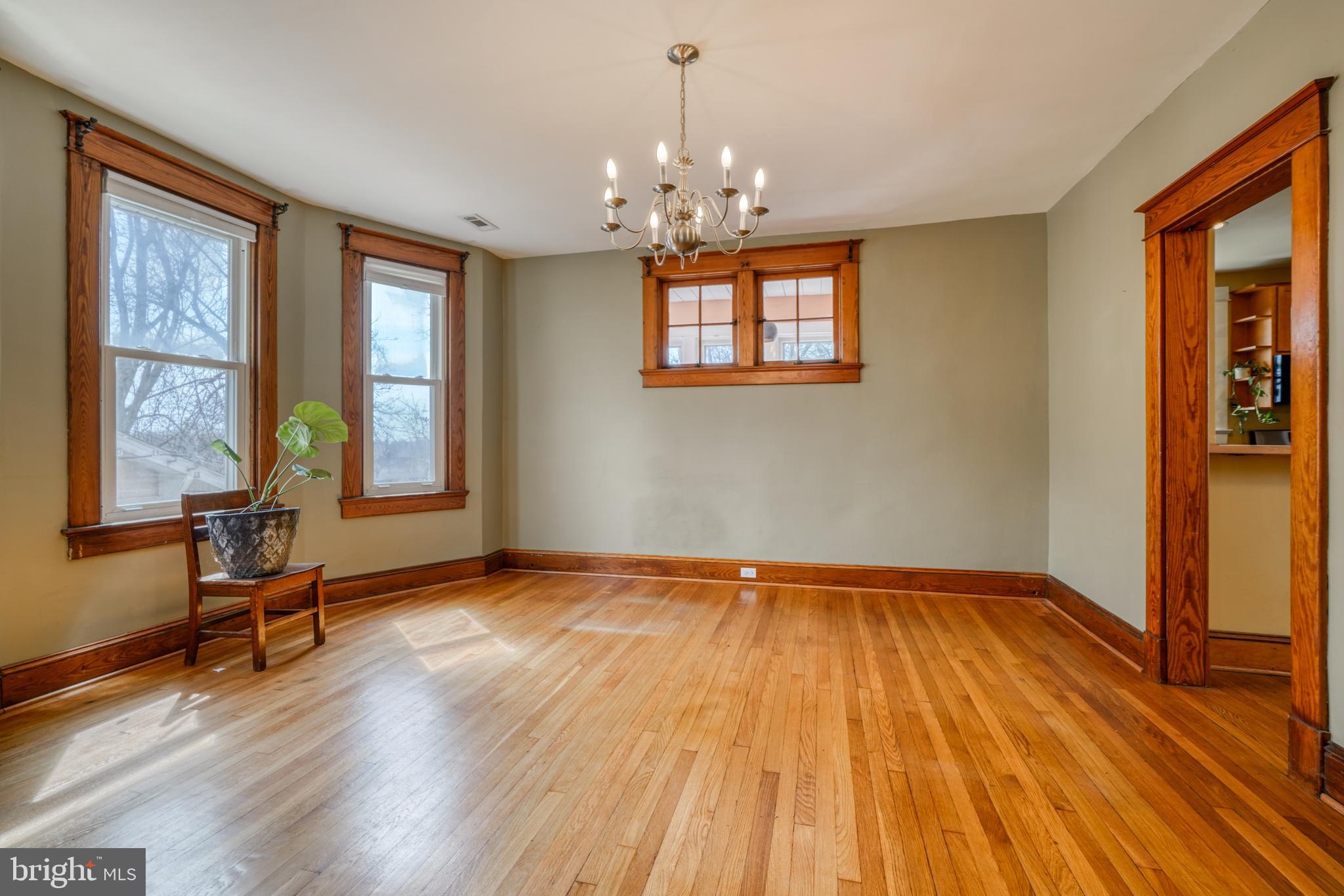 2905 Rueckert Avenue Baltimore, MD 21214 - Photo 11 of 64