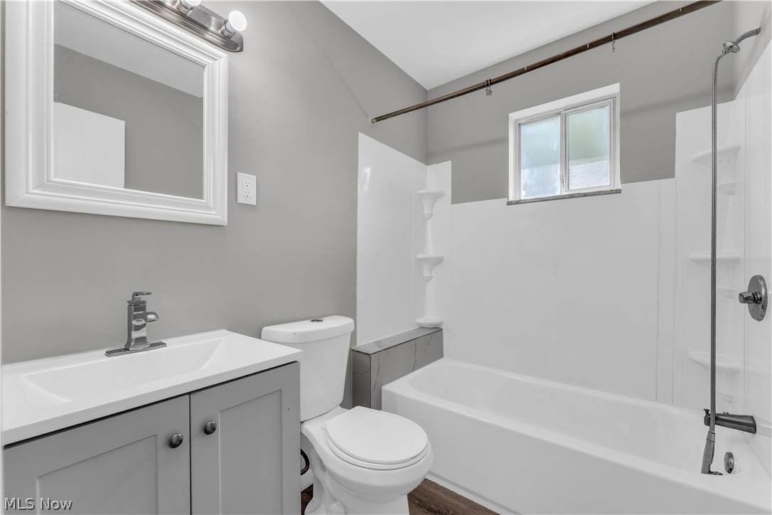 2537 Noble Road, Unit 301 Cleveland Heights, OH 44121 - Photo 16 of 21