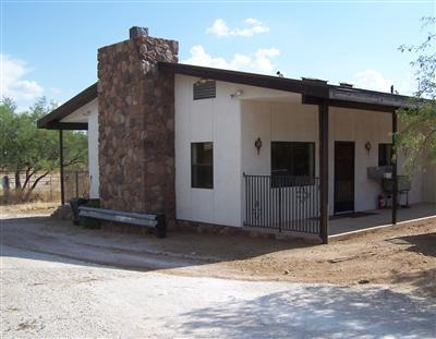 5440 East Edwin Road Tucson, AZ 85739 - Photo 3 of 11 Gallery Image 3