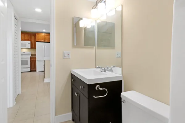 $2,850 | 717 Highway 1, Unit 712, Jupiter, FL 33477