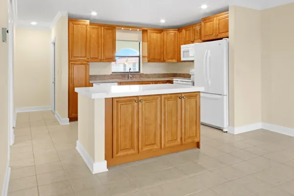 $2,850 | 717 Highway 1, Unit 712, Jupiter, FL 33477