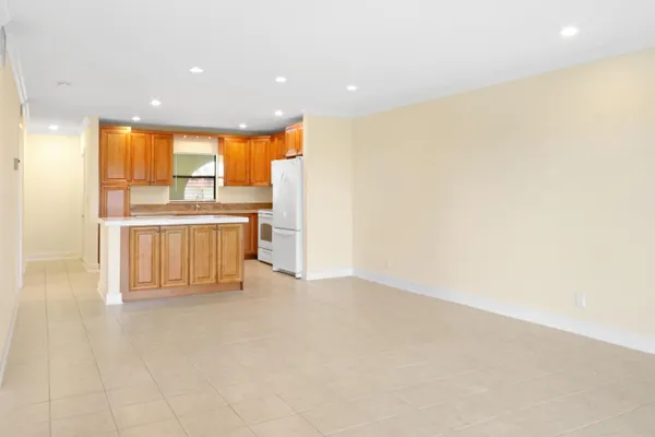 $2,850 | 717 Highway 1, Unit 712, Jupiter, FL 33477