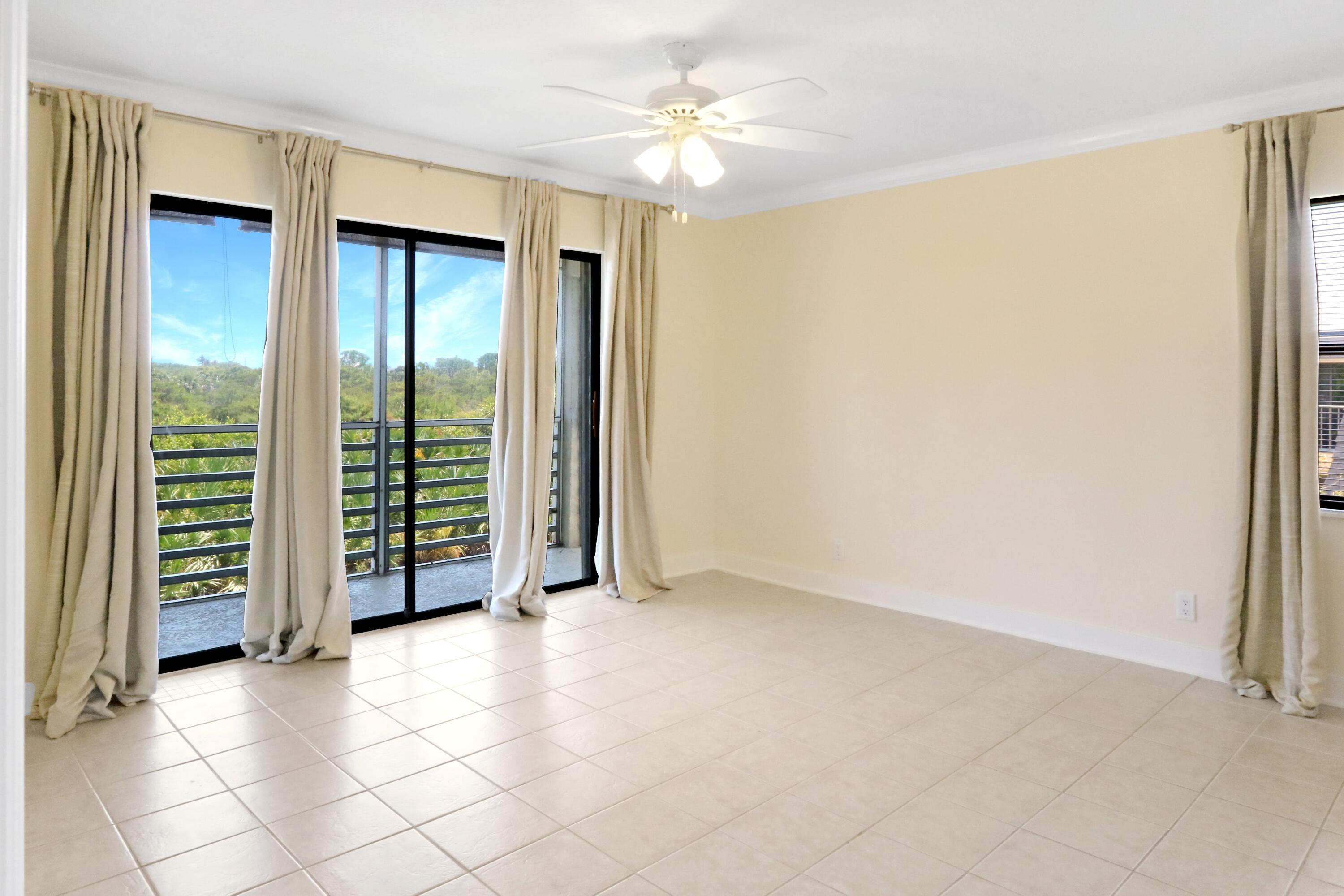 717 Highway 1, Unit 712 Jupiter, FL 33477 - Photo 9 of 30 Primary Bedroom