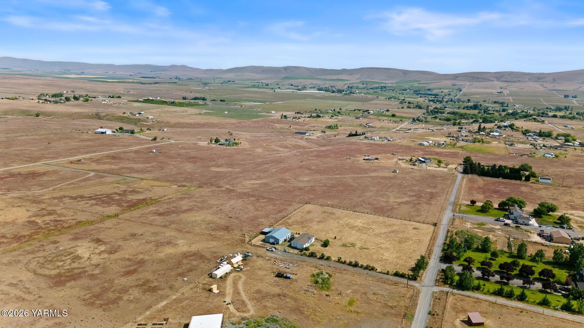 12076 Mieras Road Moxee, WA 98936 - Photo 27 of 27 12076 Mireas Rd Aerials-7