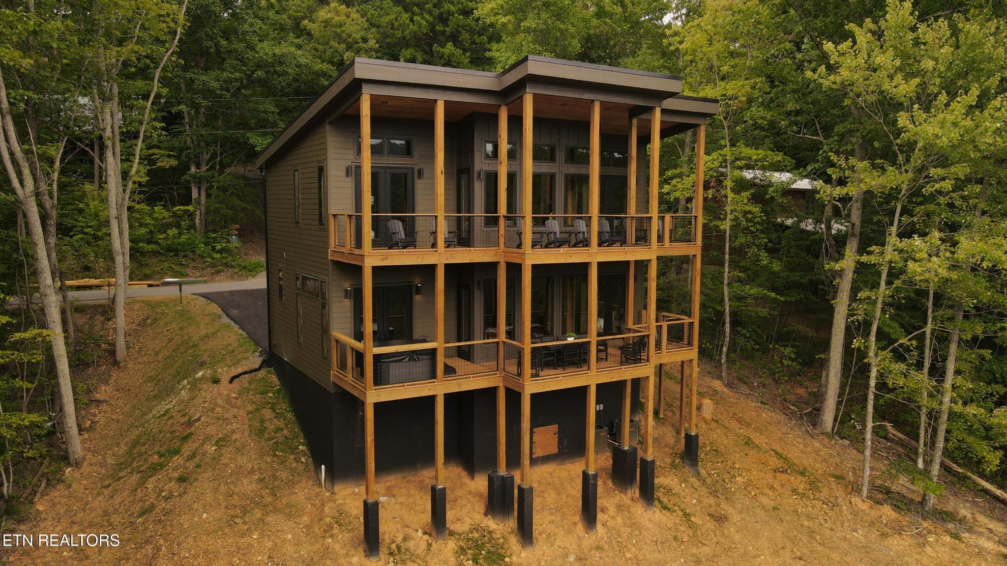 3129 Hatcher Top Road Sevierville, TN 37862 - Photo 57 of 59 Gallery Image 57