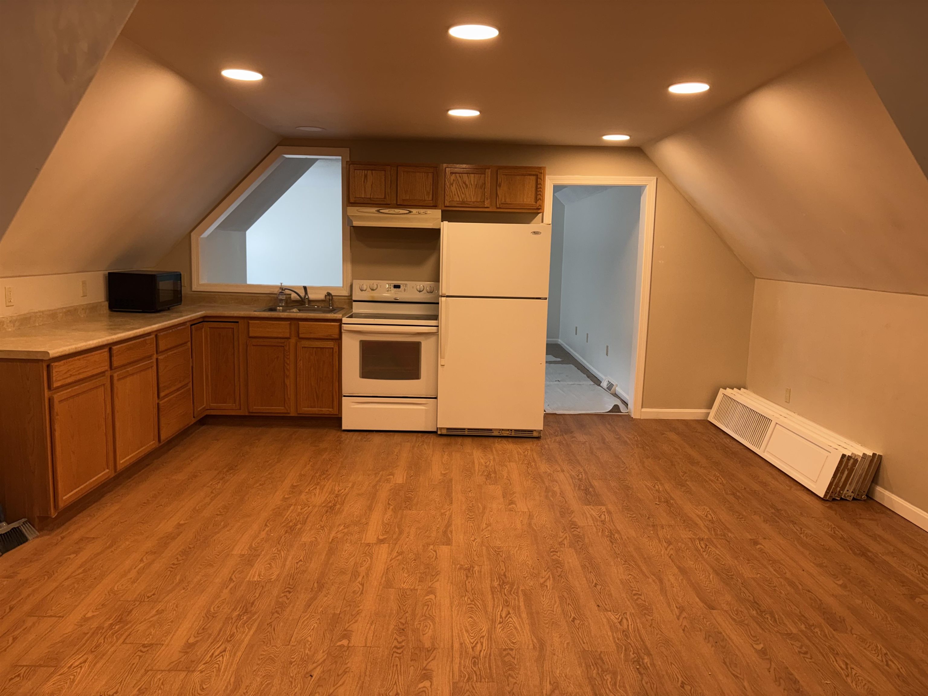 103 Durham Road, Unit B Dover, NH 03820 - Photo 3 of 13