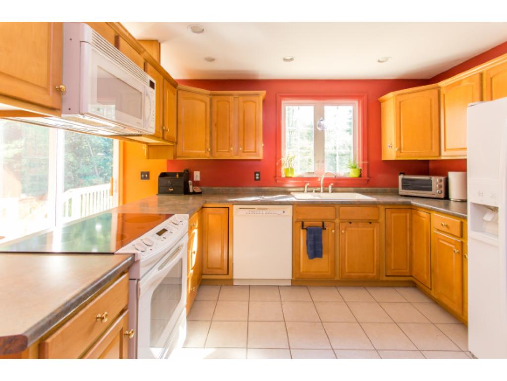 236 Blackwater Road Somersworth, NH 03878 - Photo 7 of 30