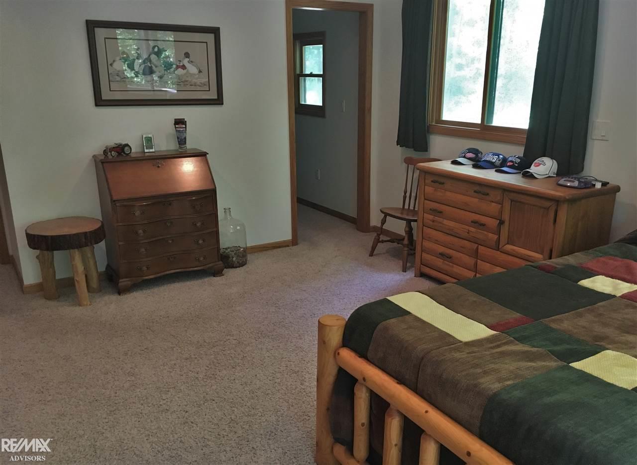 3256 Fish Lake Road Lapeer, MI 48446 - Photo 19 of 37 Master suite