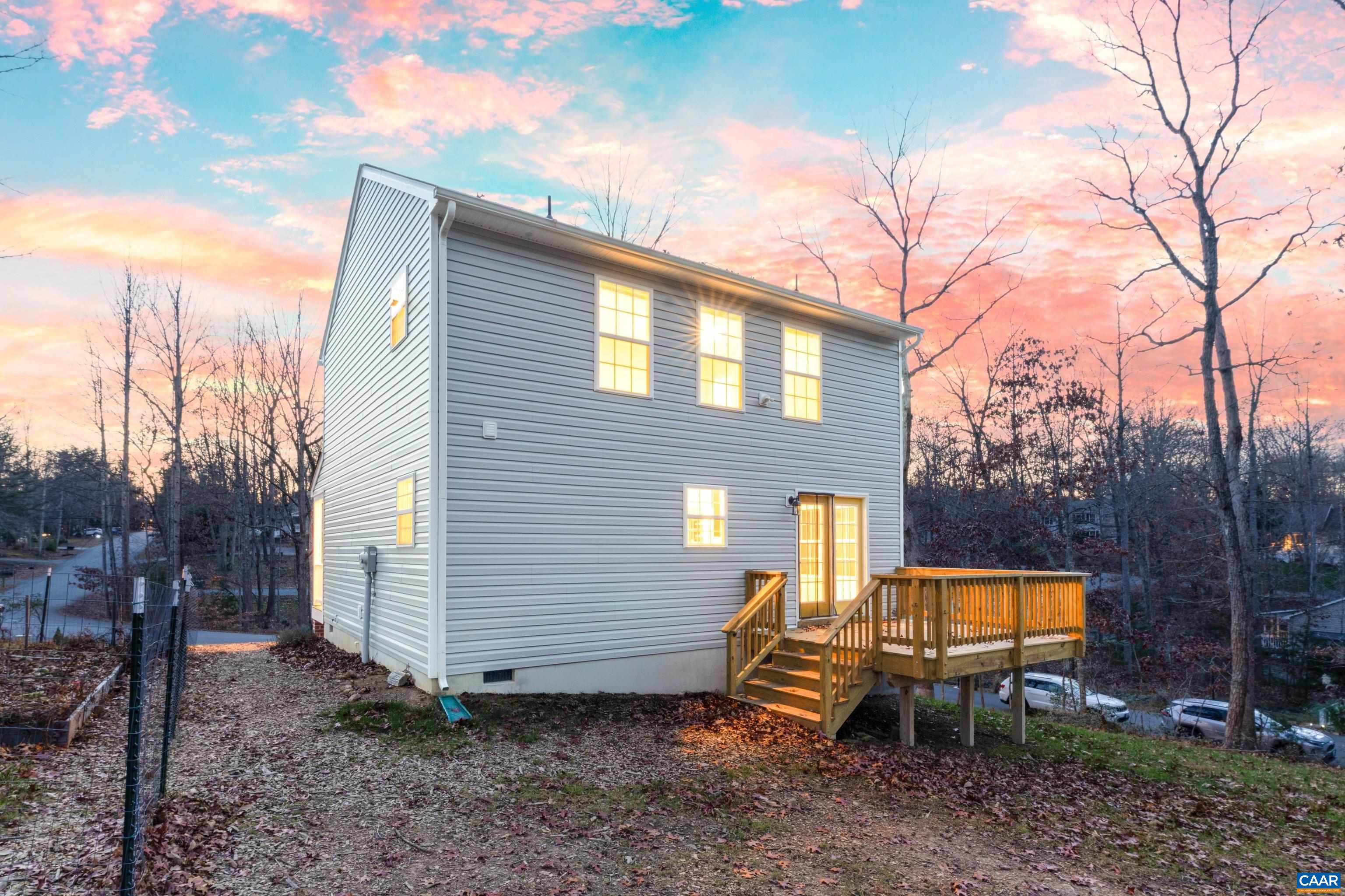 6 Kingswood Road Palmyra, VA 22963 - Photo 3 of 41 a view of a house with backyard