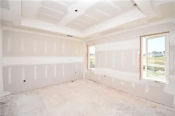 $829,950 | 8369 Northeast 77th Terrace, Kansas City, MO 64152