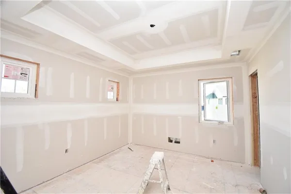 $829,950 | 8369 Northeast 77th Terrace, Kansas City, MO 64152