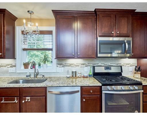 149 Bridle Road Billerica, MA 01821 - Photo 5 of 25 Gallery Image 5