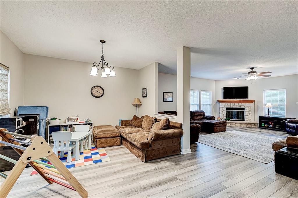 9228 West Reflection Court Pendleton, IN 46064 - Photo 7 of 46 Gallery Image 7