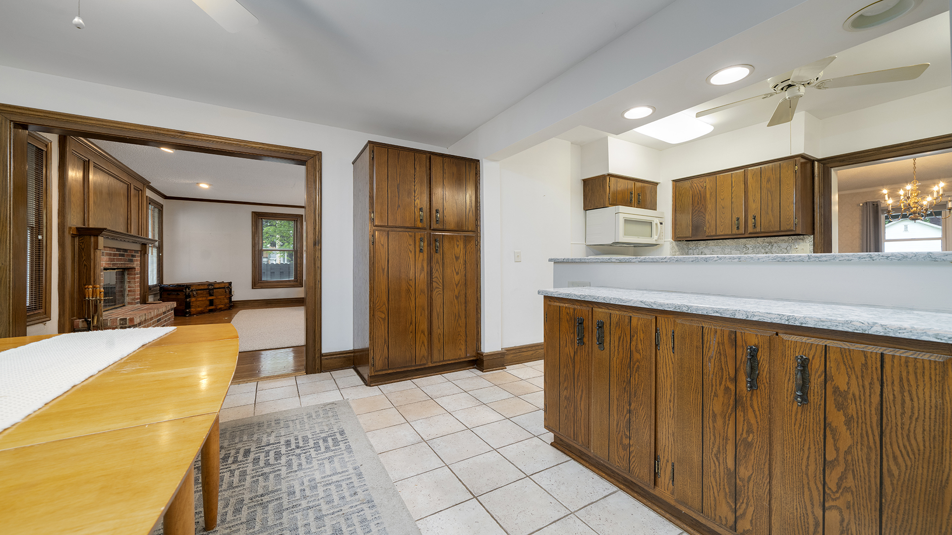 321 East Chamberlin Street Dixon, IL 61021 - Photo 17 of 58