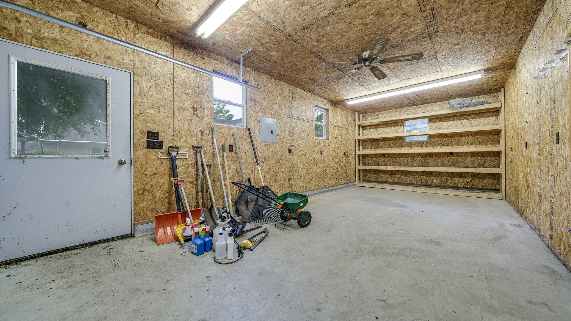321 East Chamberlin Street Dixon, IL 61021 - Photo 48 of 58 a view of a room with gym equipment